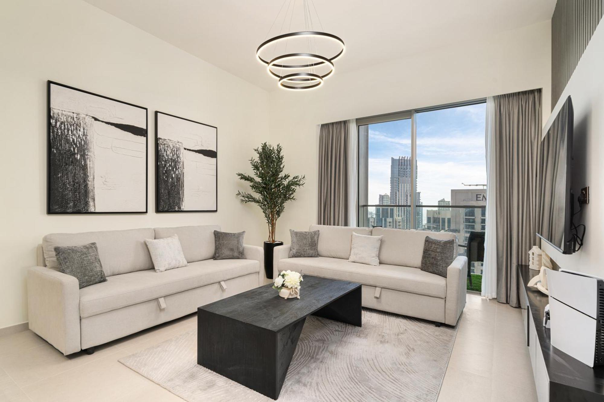 Luxe Living At Grande Signature - Burj Khalifa And Sea Views - Brand New Apartment *