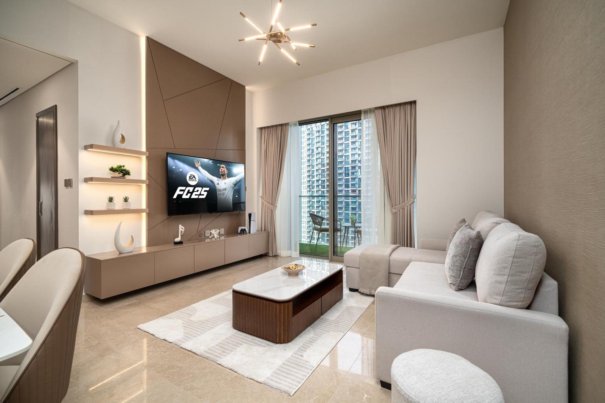 Luxe Living At Grande Signature - Burj Khalifa And Sea Views - Brand New