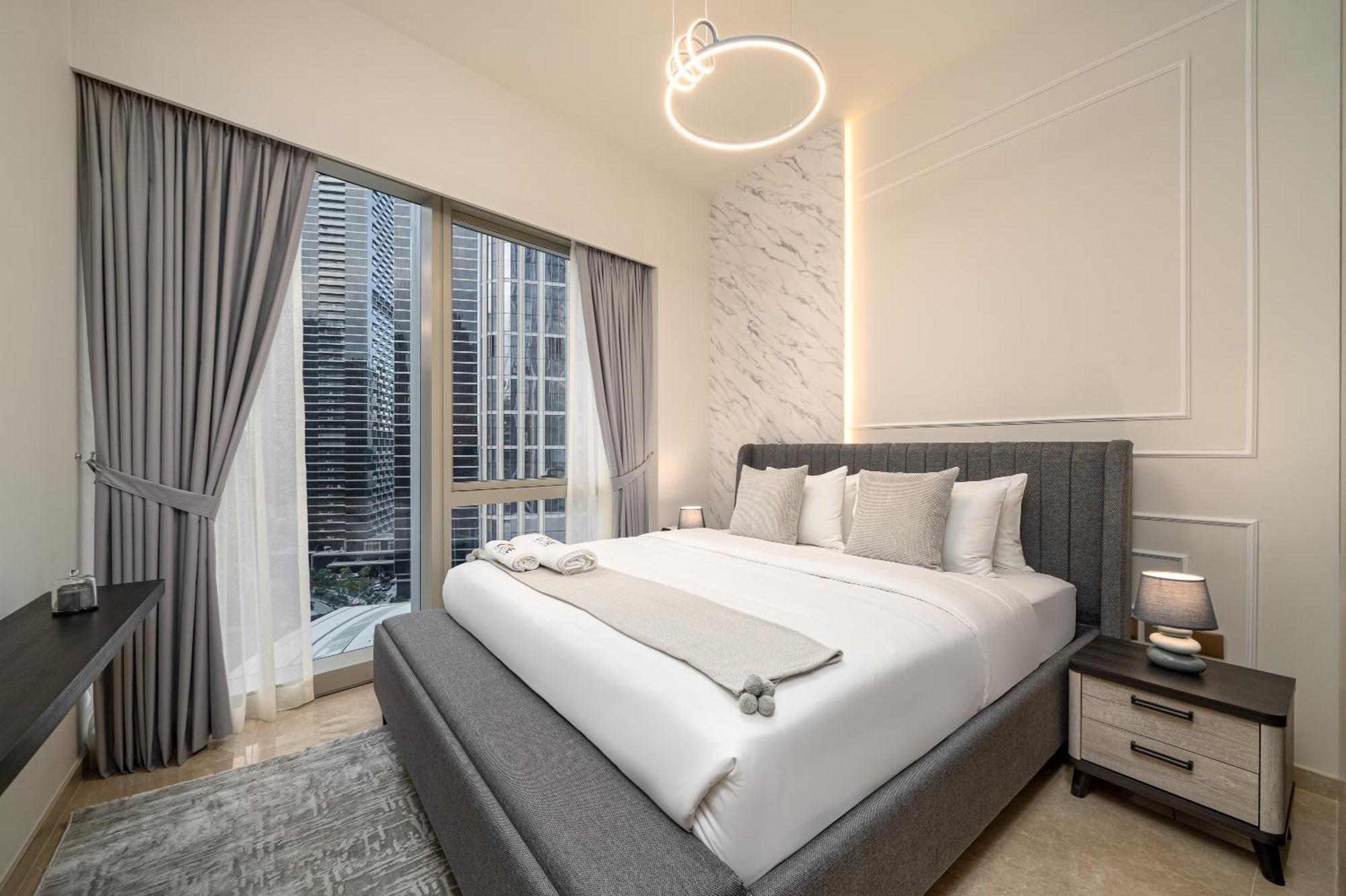 Luxe Living At Grande Signature - Burj Khalifa And Sea Views - Brand New Apartment Dubai