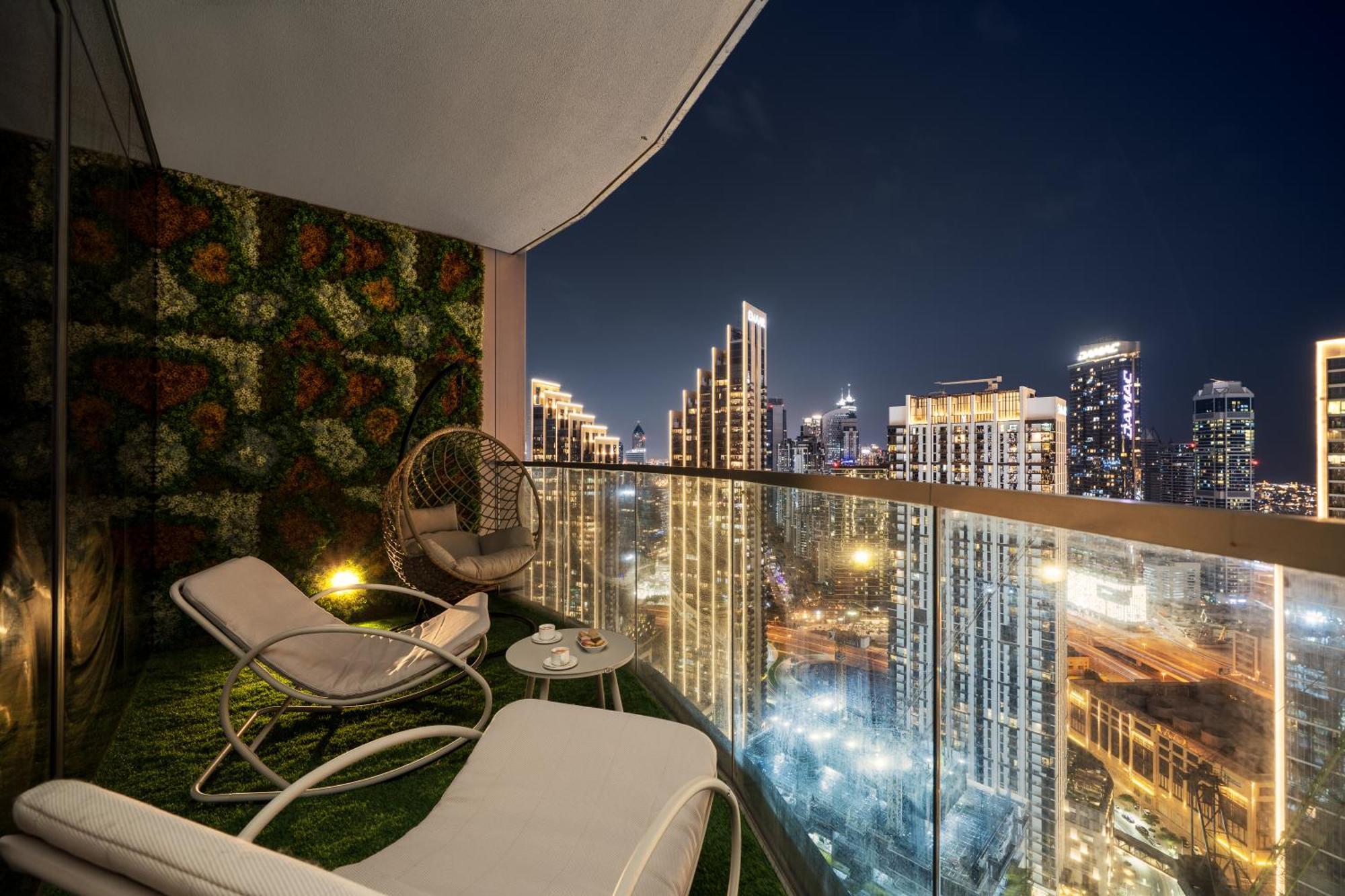 Luxe Living At Grande Signature - Burj Khalifa And Sea Views - Brand New * Dubai