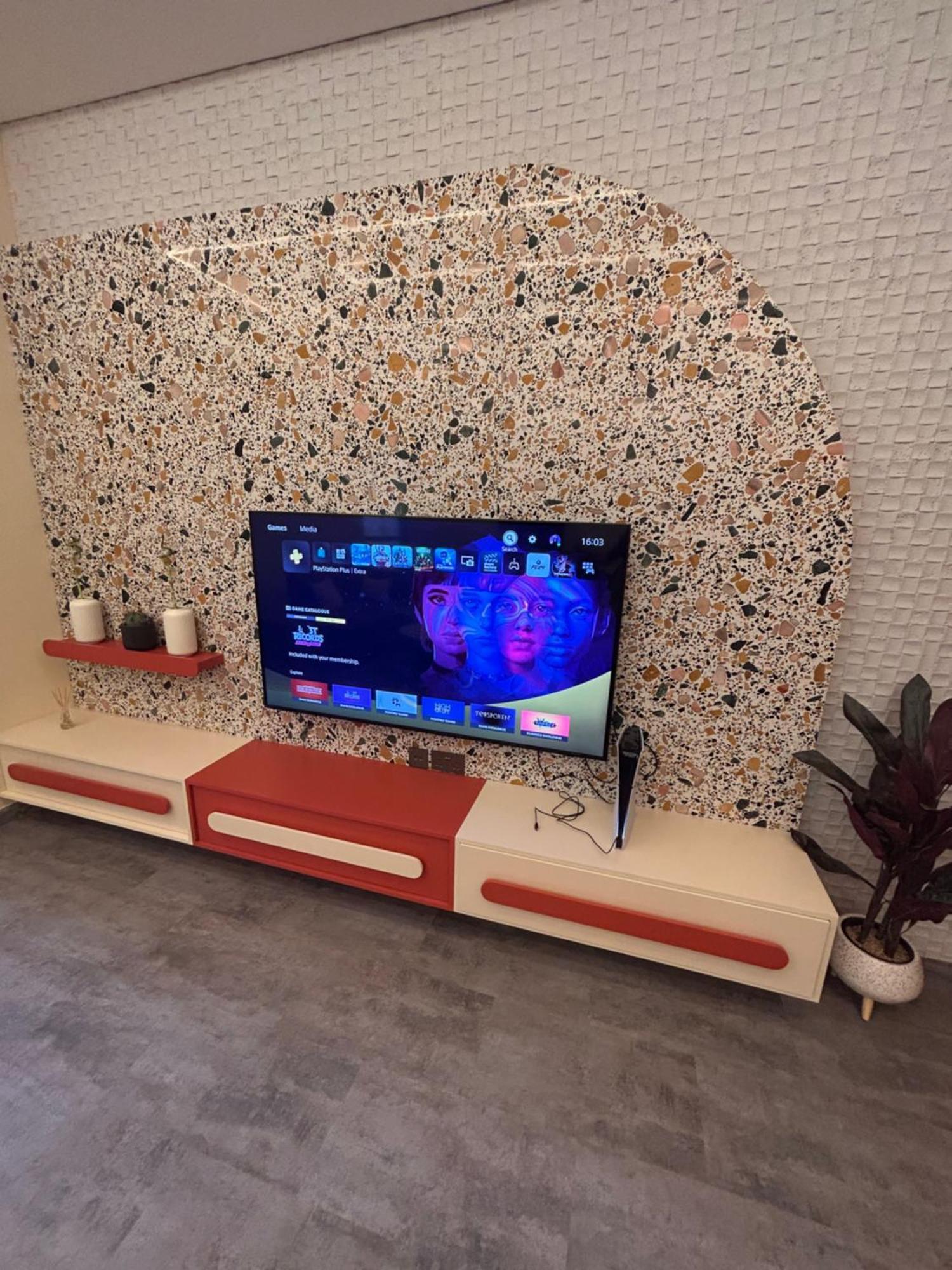 Kapselhotel 4 Friends Jbr