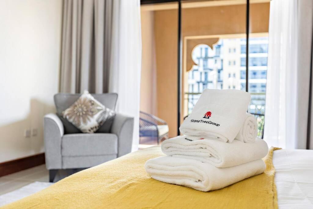 Stonetree - Luxurious 2 Bedroom In Palm Jumeirah Apartment Dubai