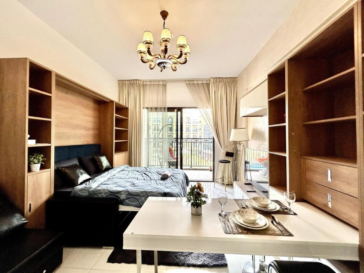 Homes2retreat - Living Close To Miracle Garden Apartment *