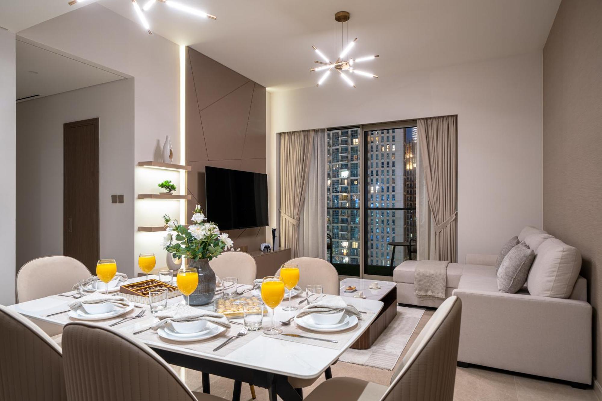 Luxe Living At Grande Signature - Burj Khalifa And Sea Views - Brand New Dubai