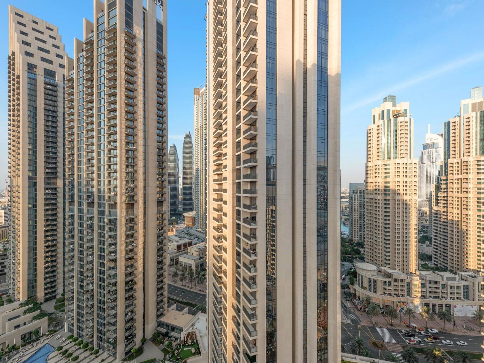 Luxury 2bdr In Downtown 8 Blvd Walk Dubai