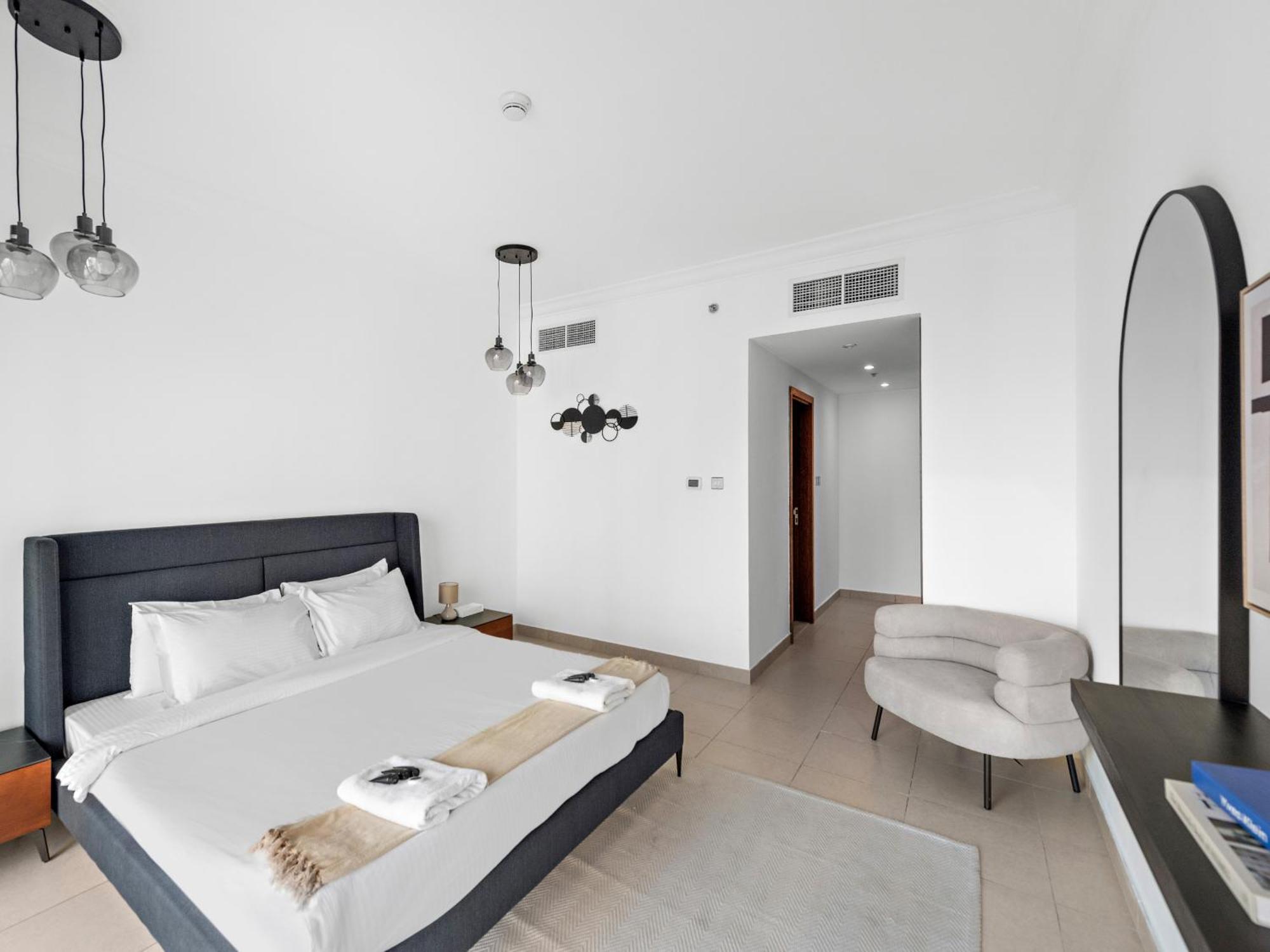Luxury 2bdr In Downtown 8 Blvd Walk Apartment Dubai