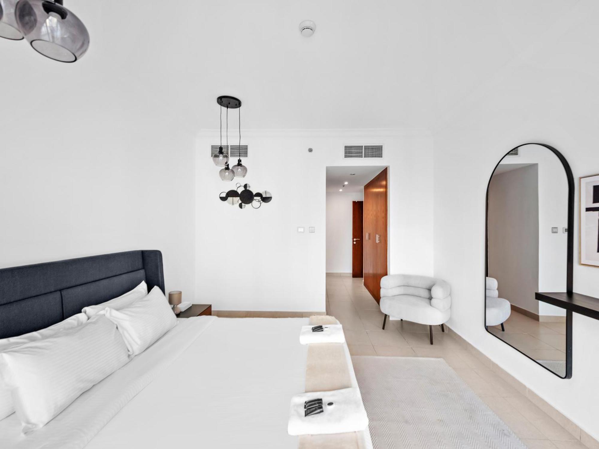 Luxury 2bdr In Downtown 8 Blvd Walk