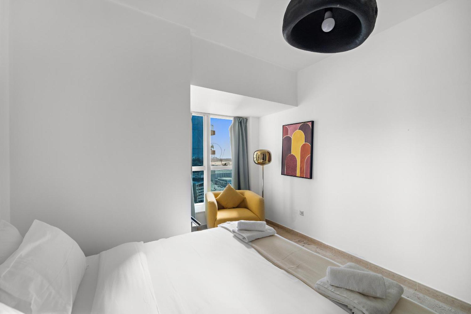 Vayk - Spacious 2 Bedroom In Marina Apartment