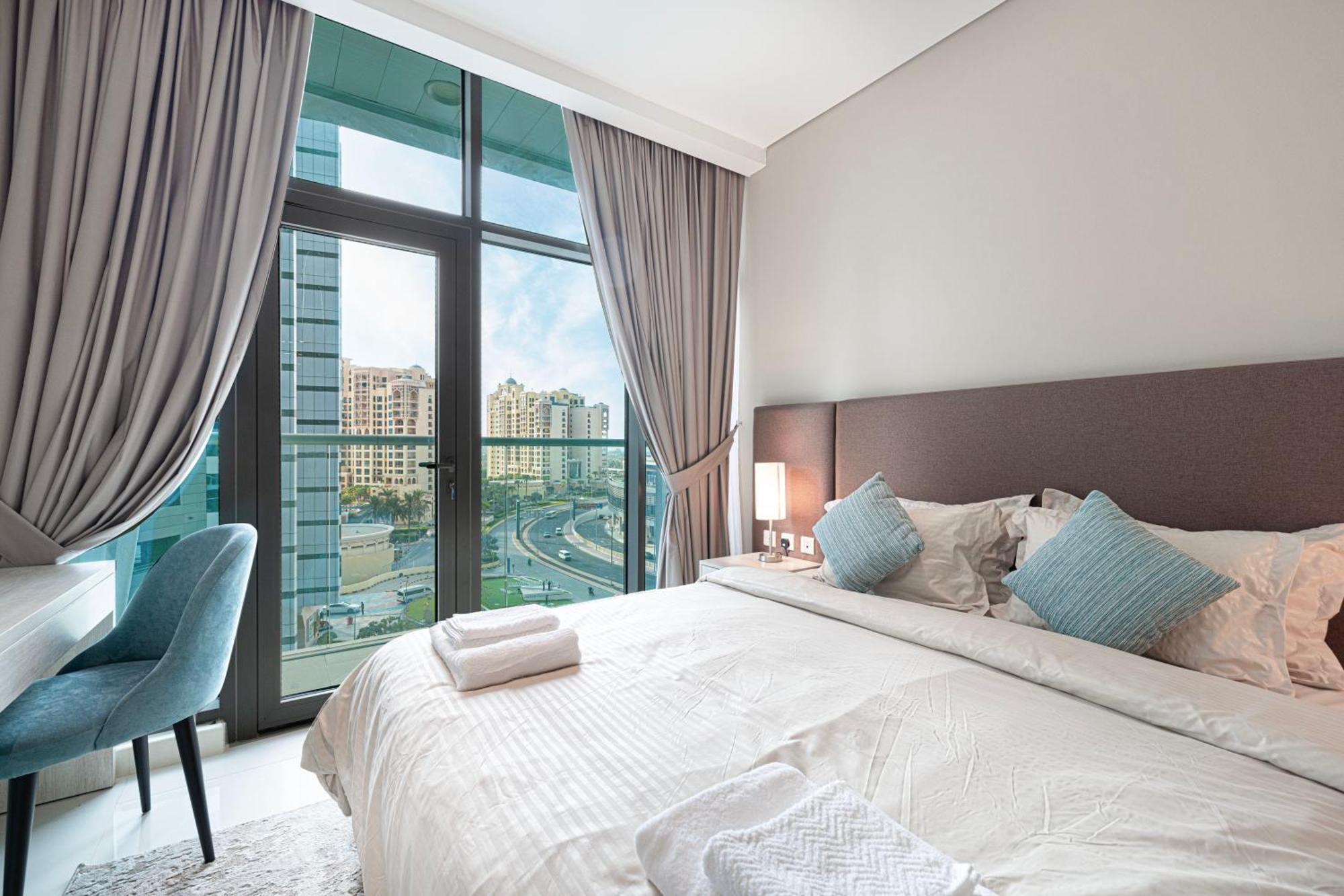 Seven Palm & - Pool & Access Dubai