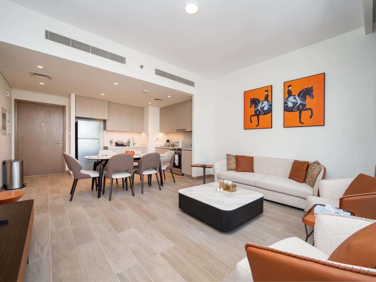 Luxury 2-bed Retreat With Stunning Creek Views Apartment *