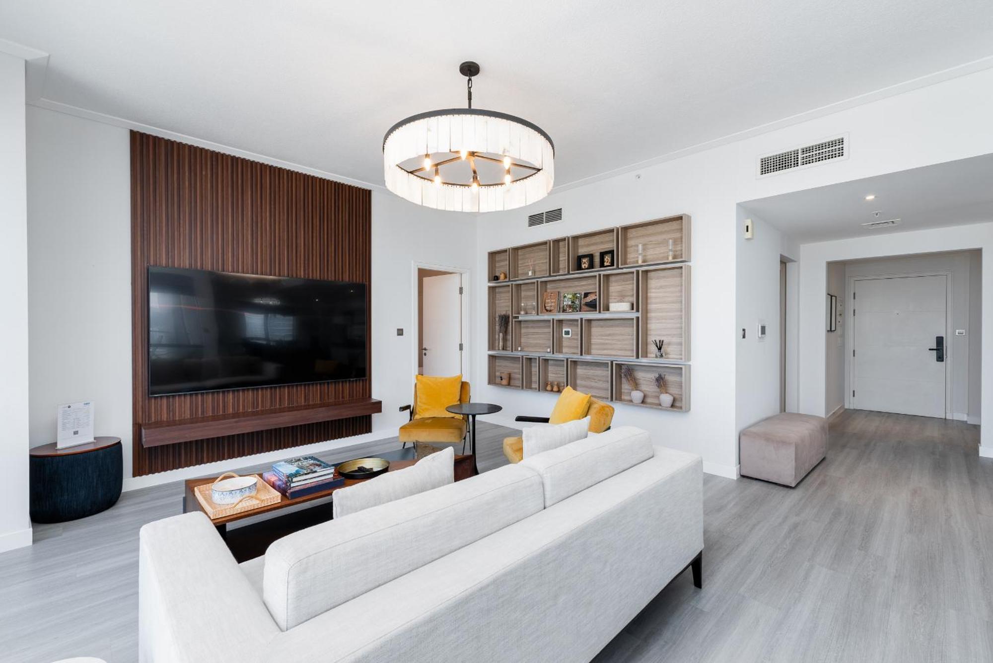 South Ridge 1, Downtown - Mint Dubai