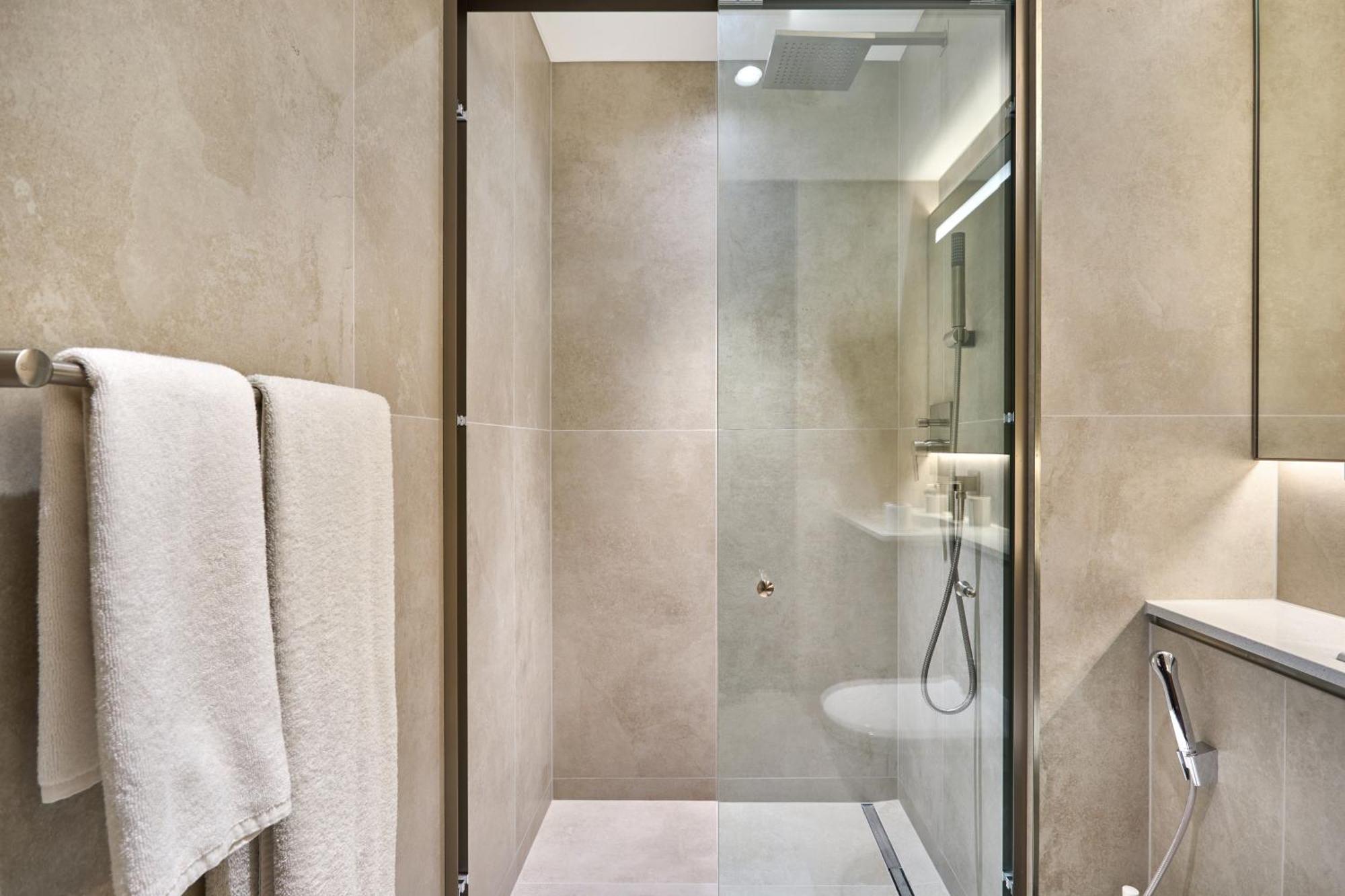 Apartment By Latinem Luxury 2br Cvg 4005 Near Burj Khalifa