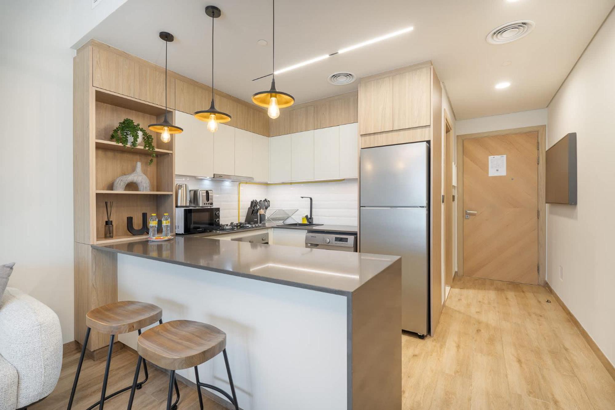 Flat In Rokane G25 Near Five, Jvc Perfect For 2 Apartment
