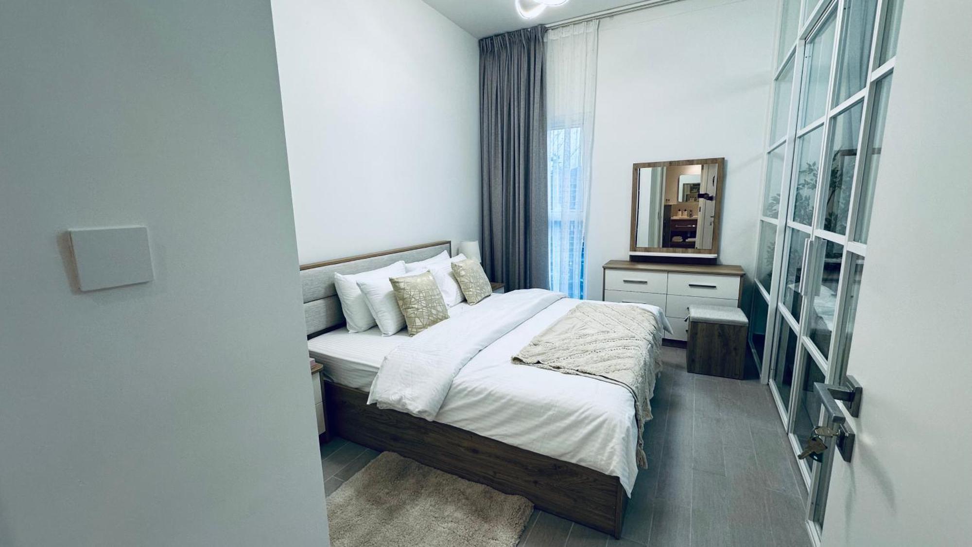 Brand New Golf View - Luxe Nest At Hills One Bedroom * Dubai