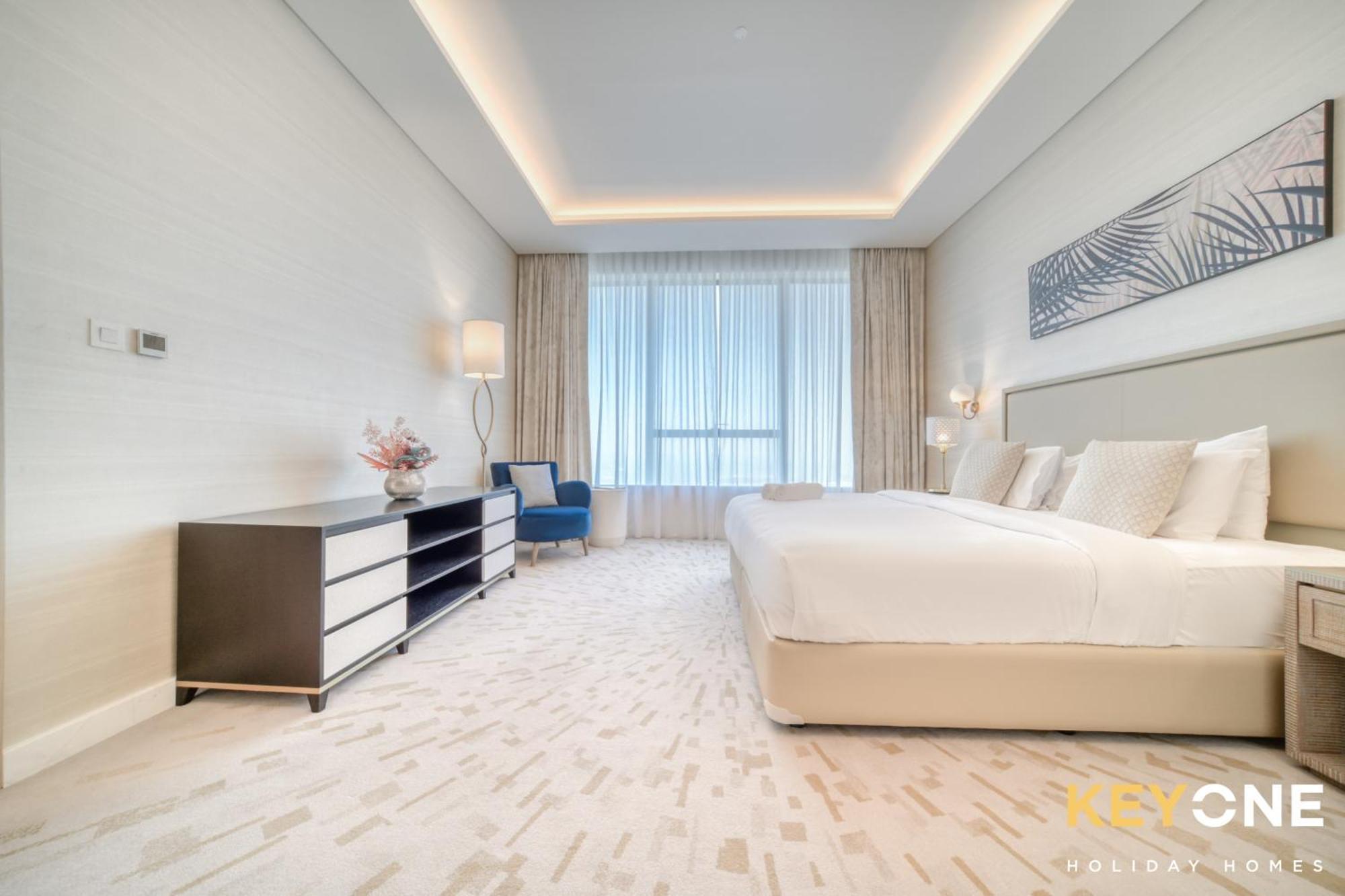 Iconic One Bedroom Panoramic Palm Views Dubai