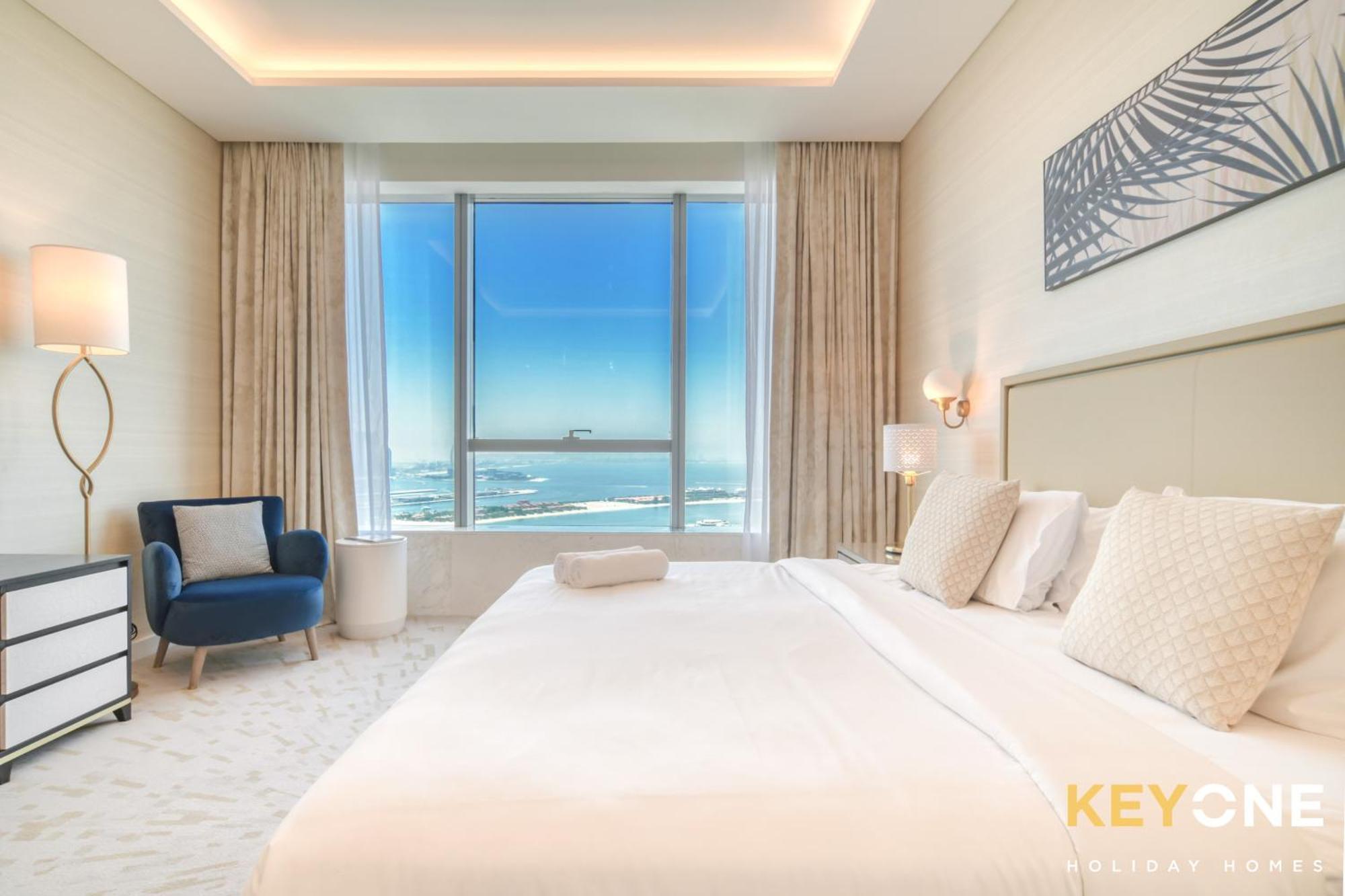 Iconic One Bedroom Panoramic Palm Views Dubai