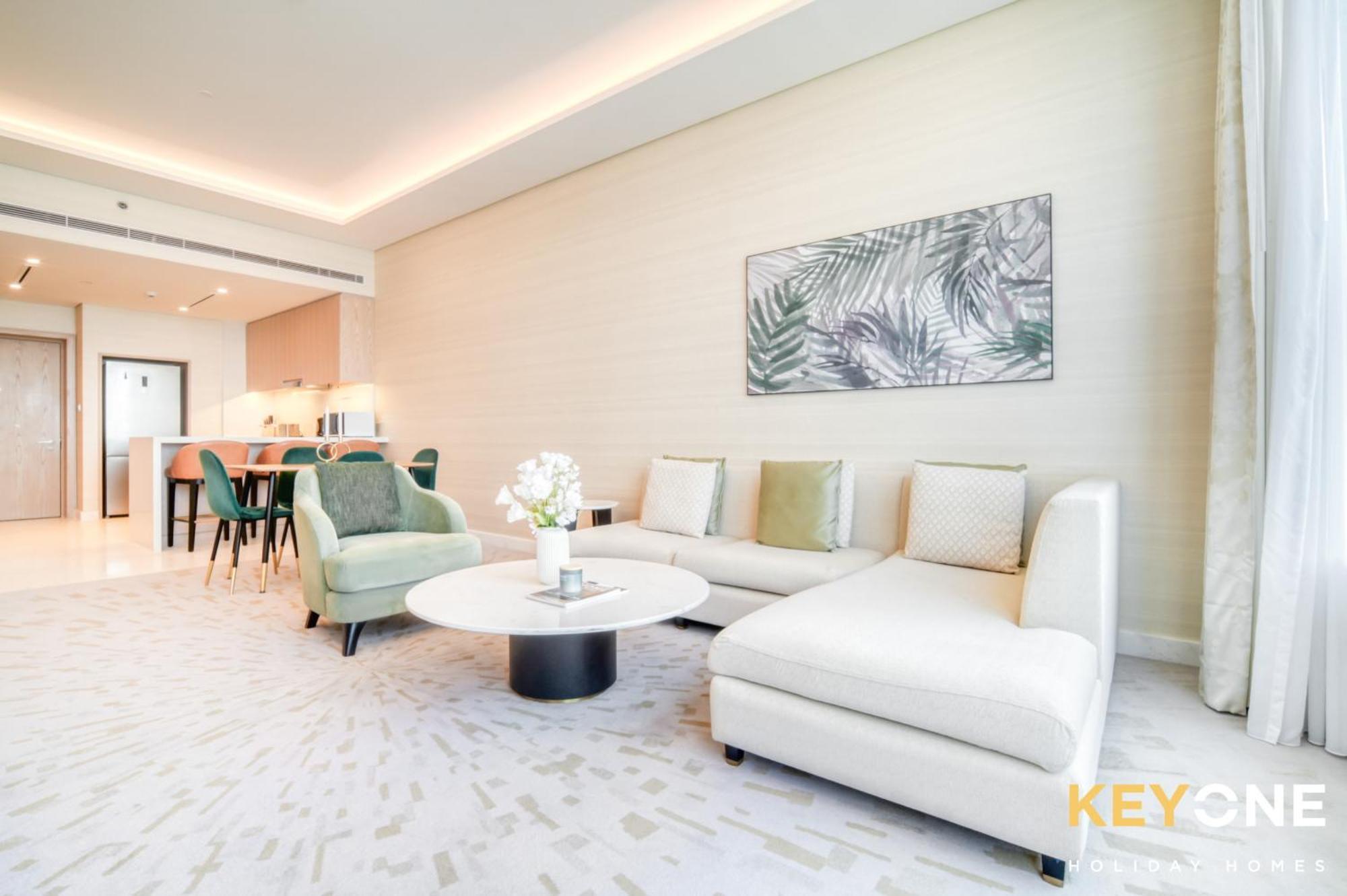 Iconic One Bedroom Panoramic Palm Views Dubai