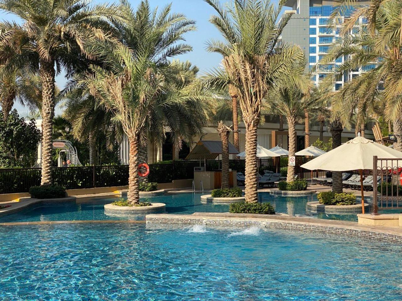 Fairmont North 2br Sea View Huge Terrace * Dubai