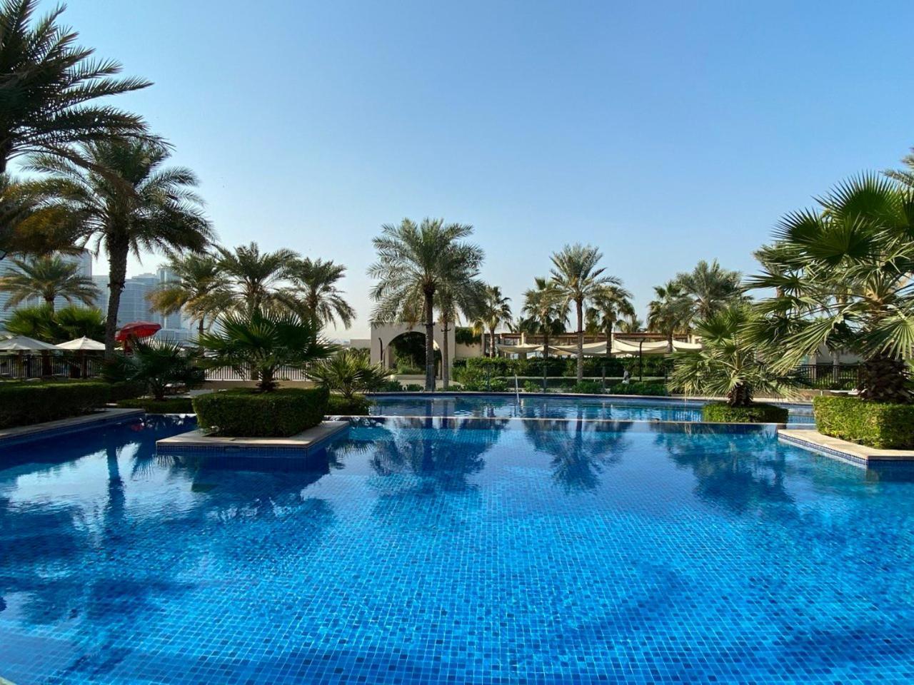Apartment Fairmont North 2br Sea View Huge Terrace