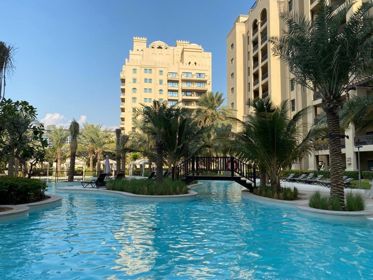 Apartment Fairmont North 2br Sea View Huge Terrace *