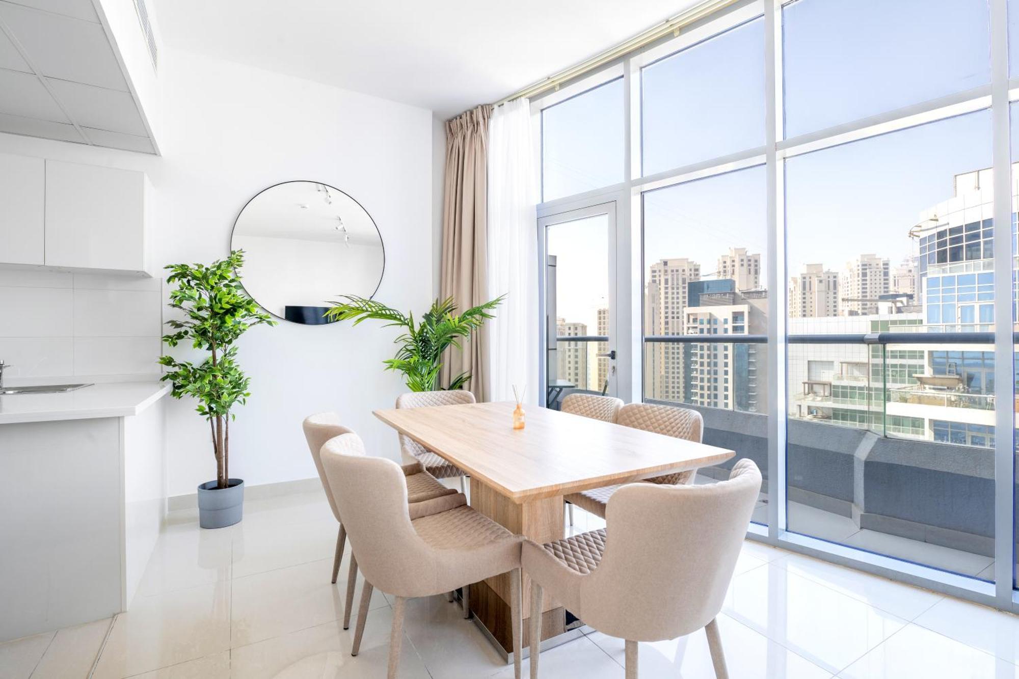 Apartment Fascinating View Spacious 3br Marina