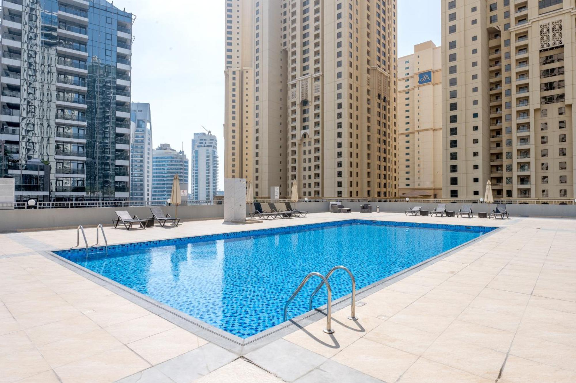 Fascinating View Spacious 3br Marina Apartment *