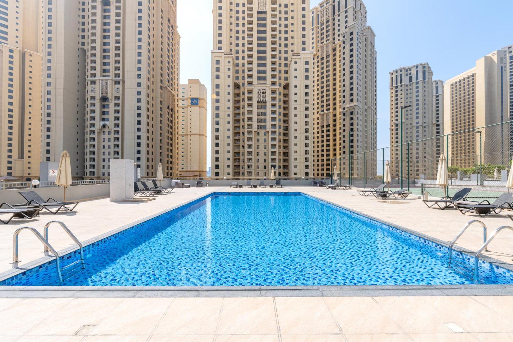 Fascinating View Spacious 3br Marina Dubai