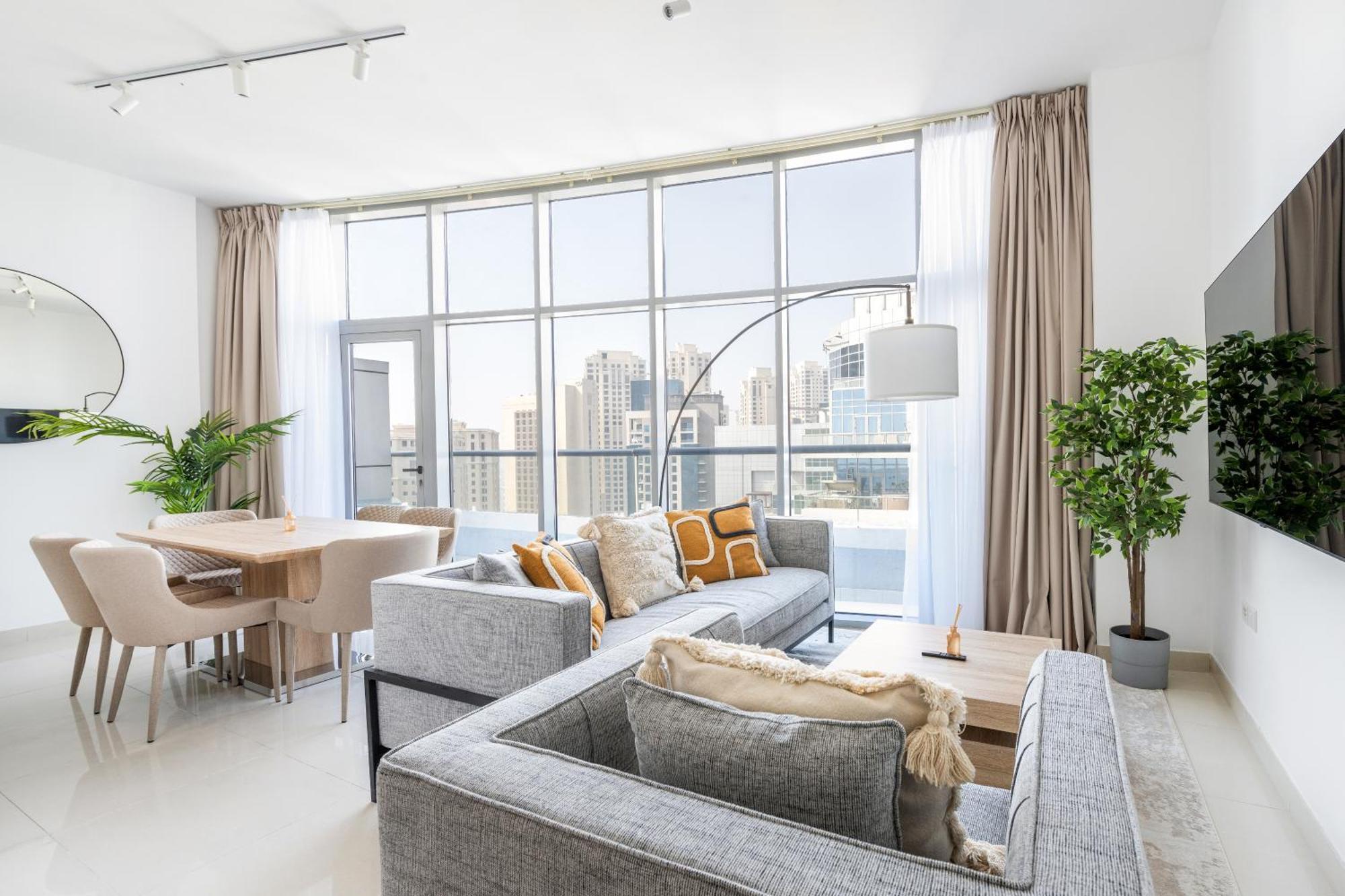 Fascinating View Spacious 3br Marina Apartment Dubai