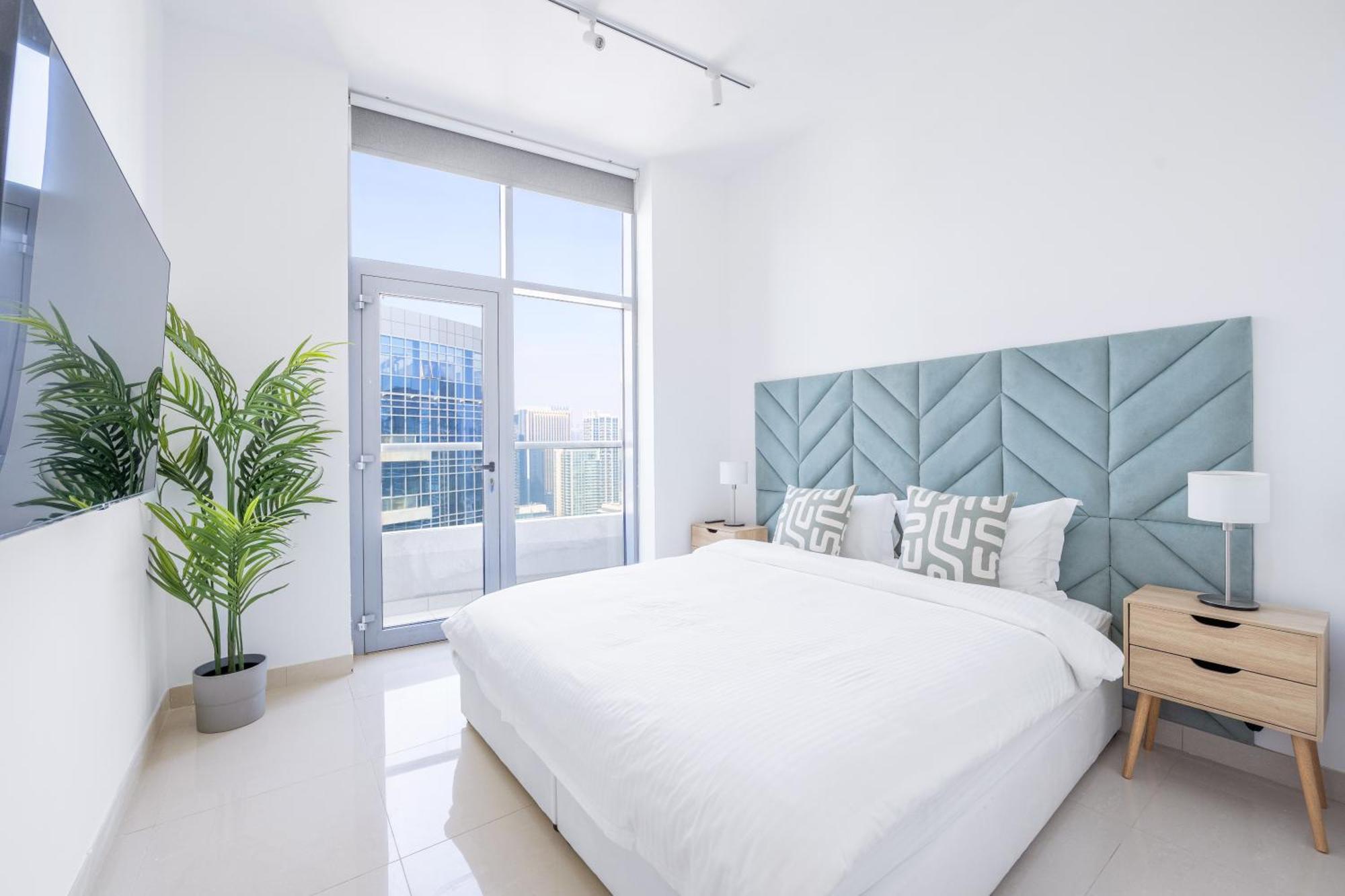 Apartment Fascinating View Spacious 3br Marina