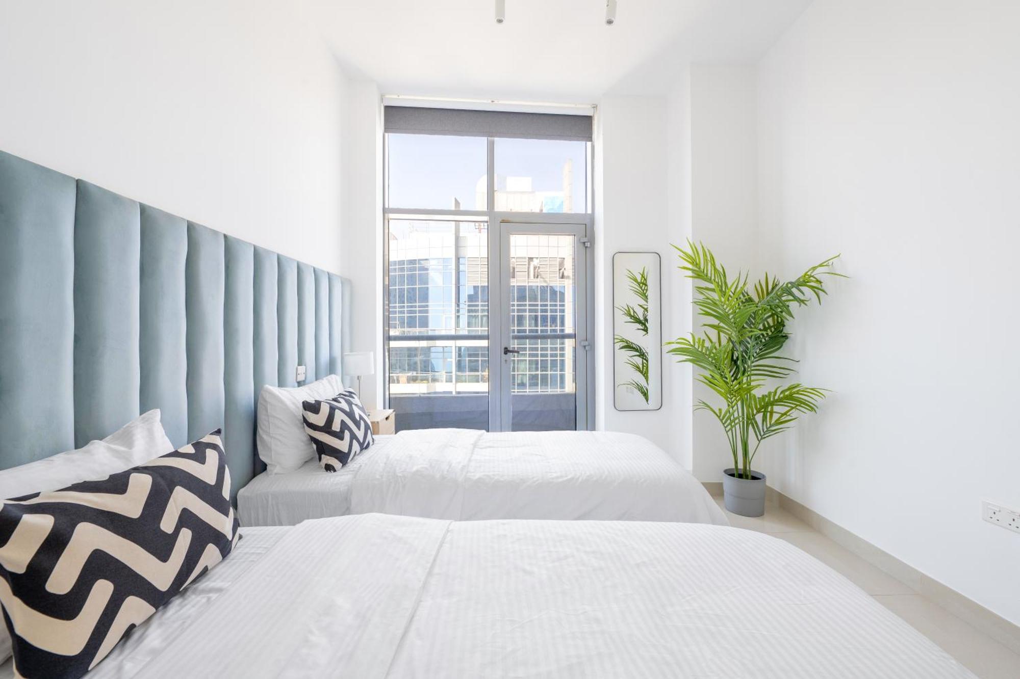 Apartment Fascinating View Spacious 3br Marina *