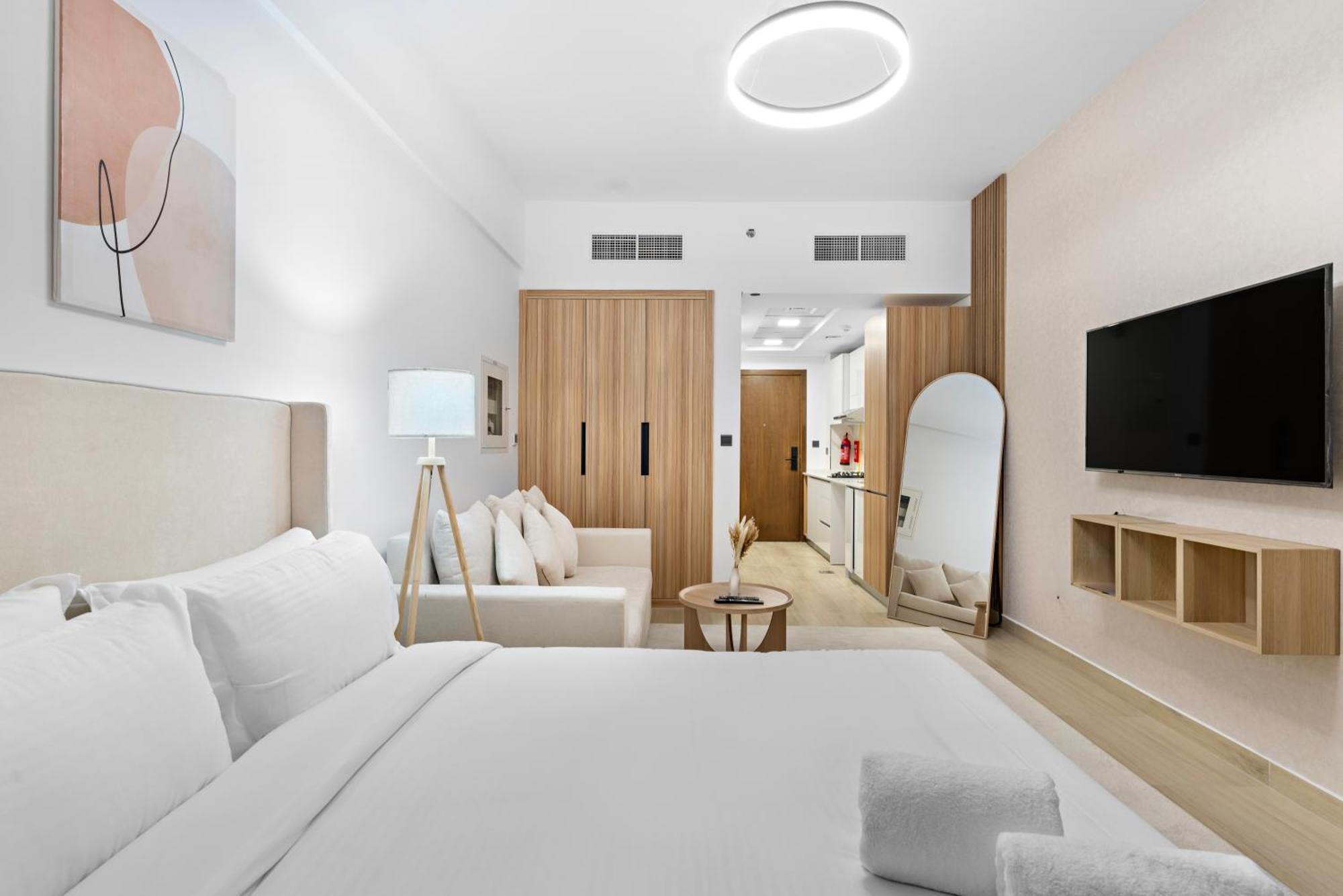 First Class Chic & Cozy Haven Apartment Dubai