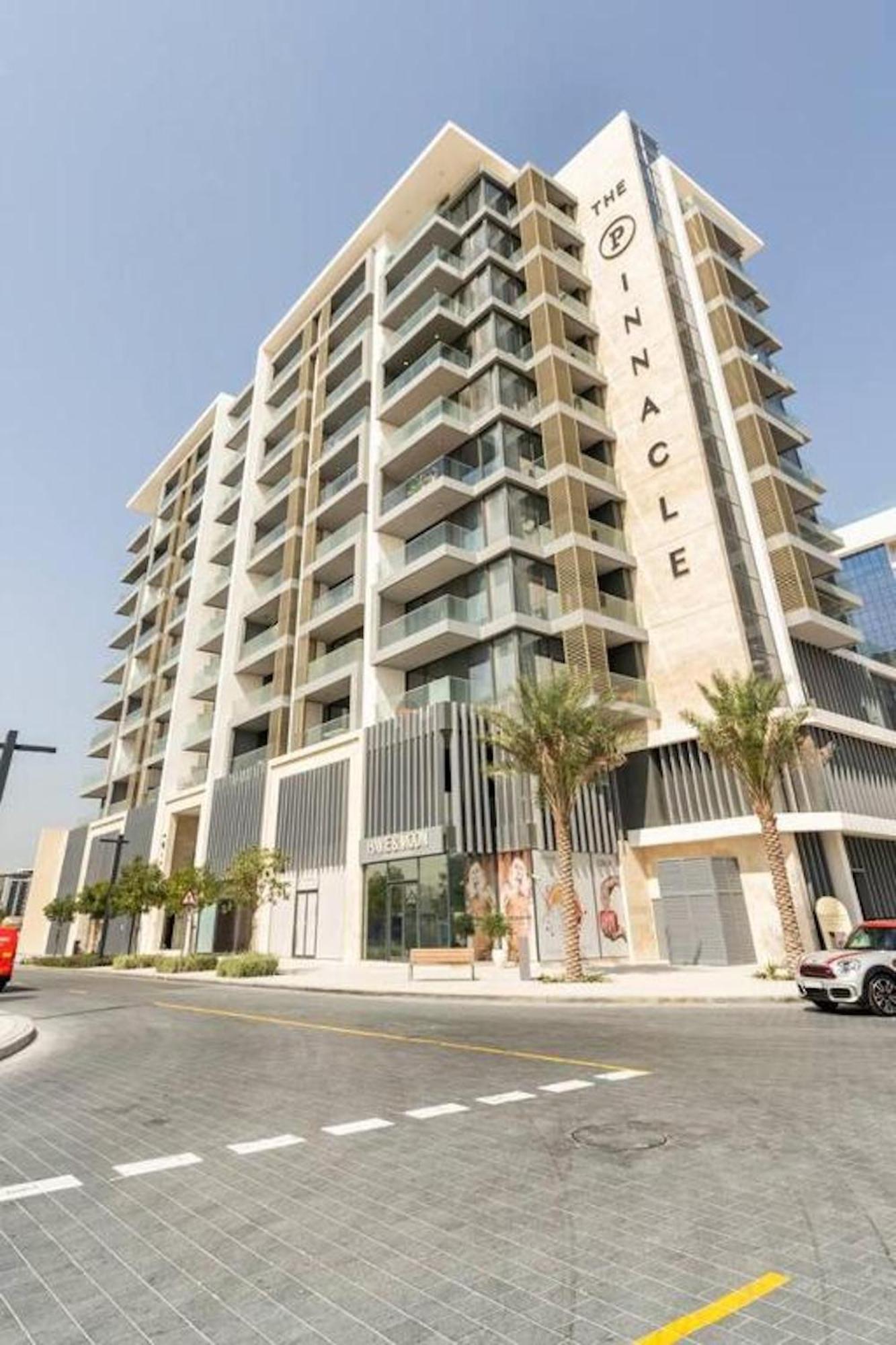 Luxurious 1-bedroom In Hills