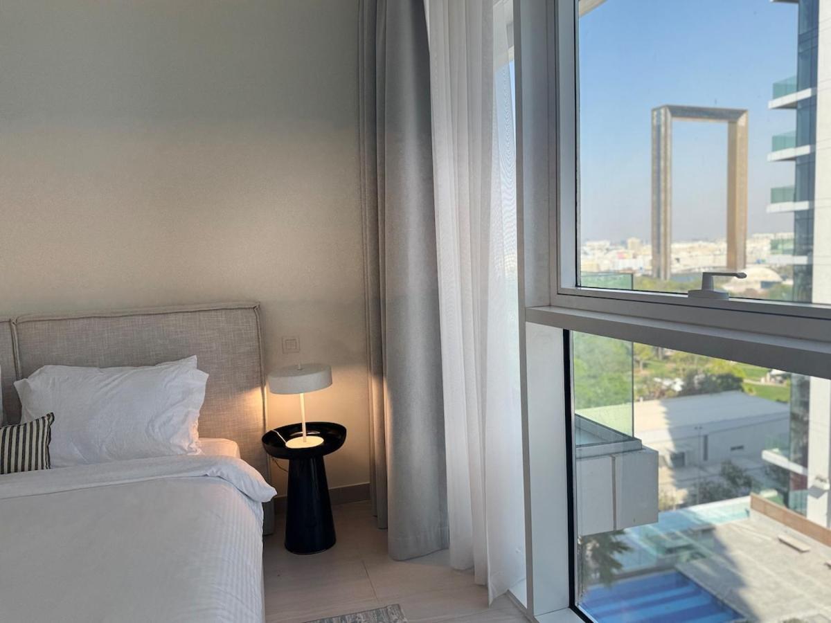 Ashri Luxe Apt, With Frame Only 5 Mins Downtown Near Metro * Dubai