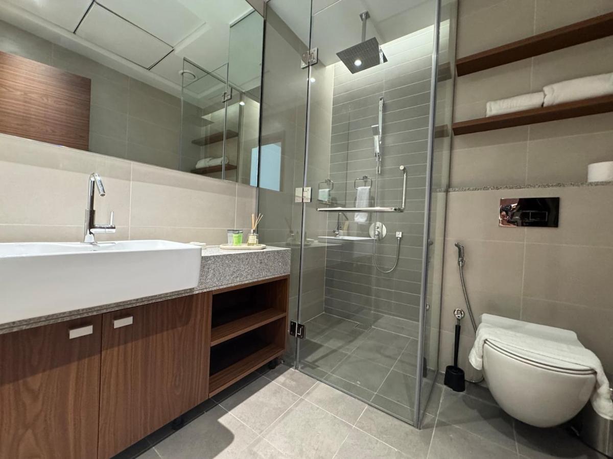 Ashri Luxe Apt, With Frame Only 5 Mins Downtown Near Metro Dubai