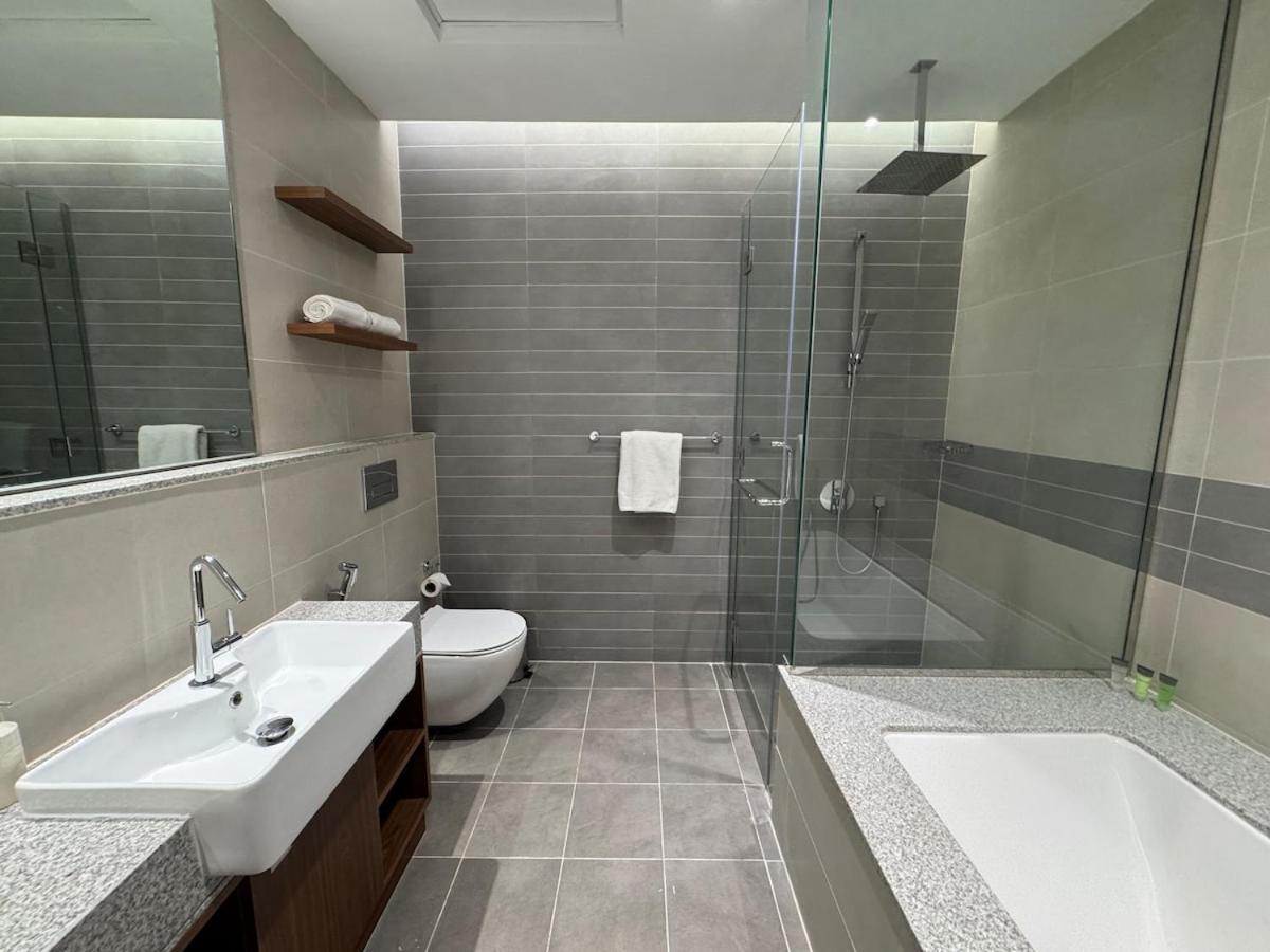 Apartamento Ashri Luxe Apt, With Frame Only 5 Mins Downtown Near Metro *