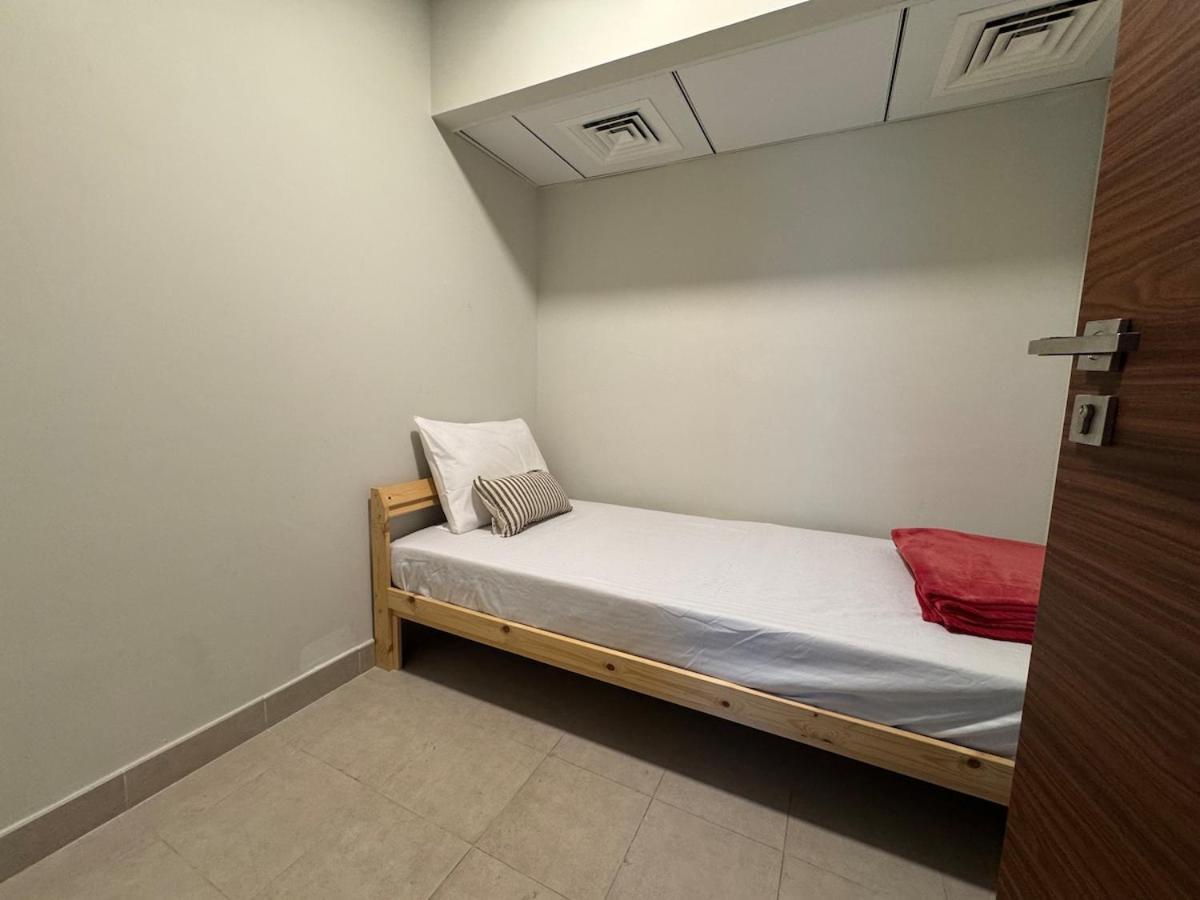 Ashri Luxe Apt, With Frame Only 5 Mins Downtown Near Metro Apartamento *