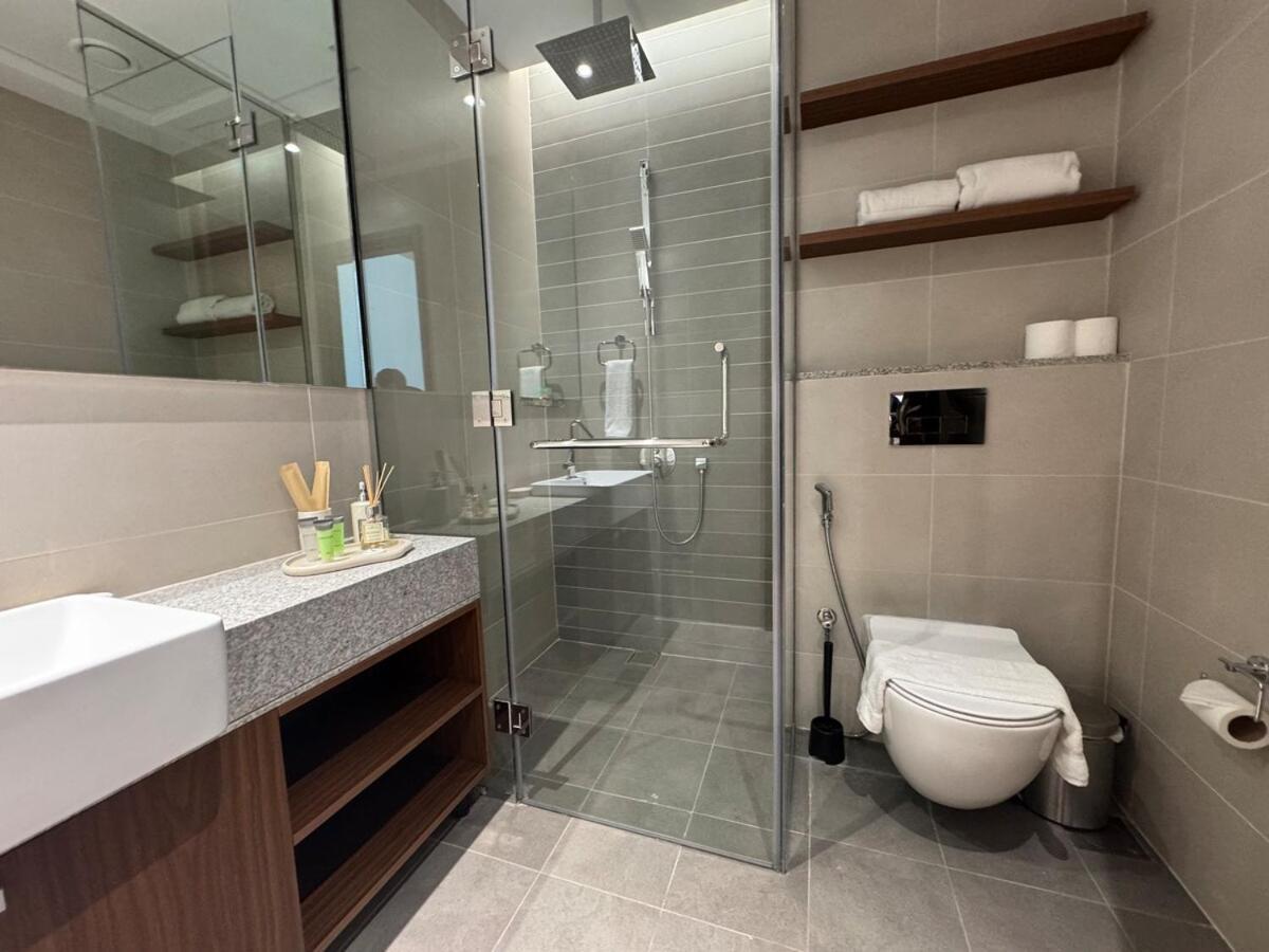 Ashri Luxe Apt, With Frame Only 5 Mins Downtown Near Metro Apartamento