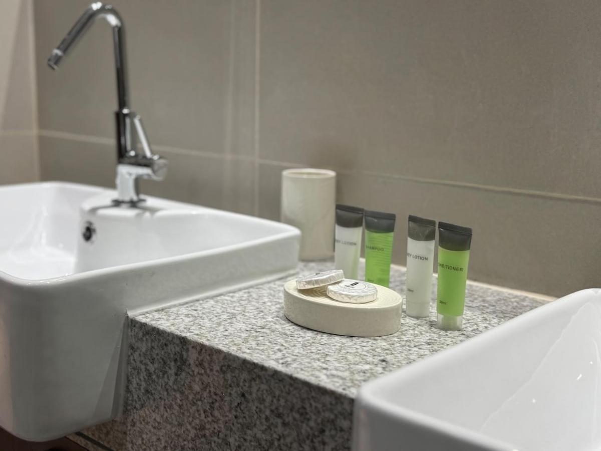 Ashri Luxe Apt, With Frame Only 5 Mins Downtown Near Metro