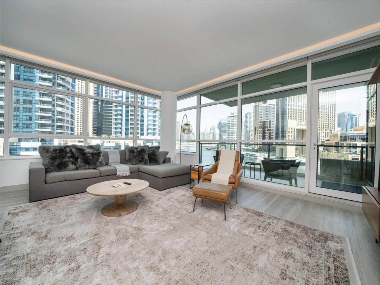 Waterfront Marina 3-bedroom Sanctuary Apartment
