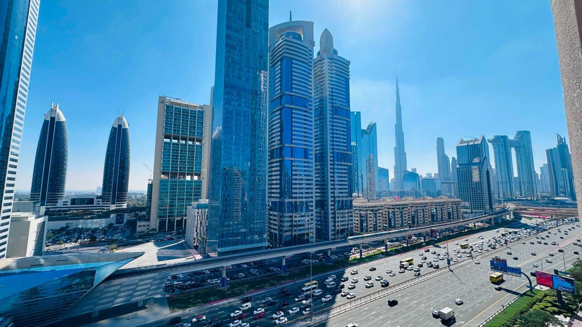 Dancenter Prime Sheikh Zayed Road Luxury Difc Otel Dubai