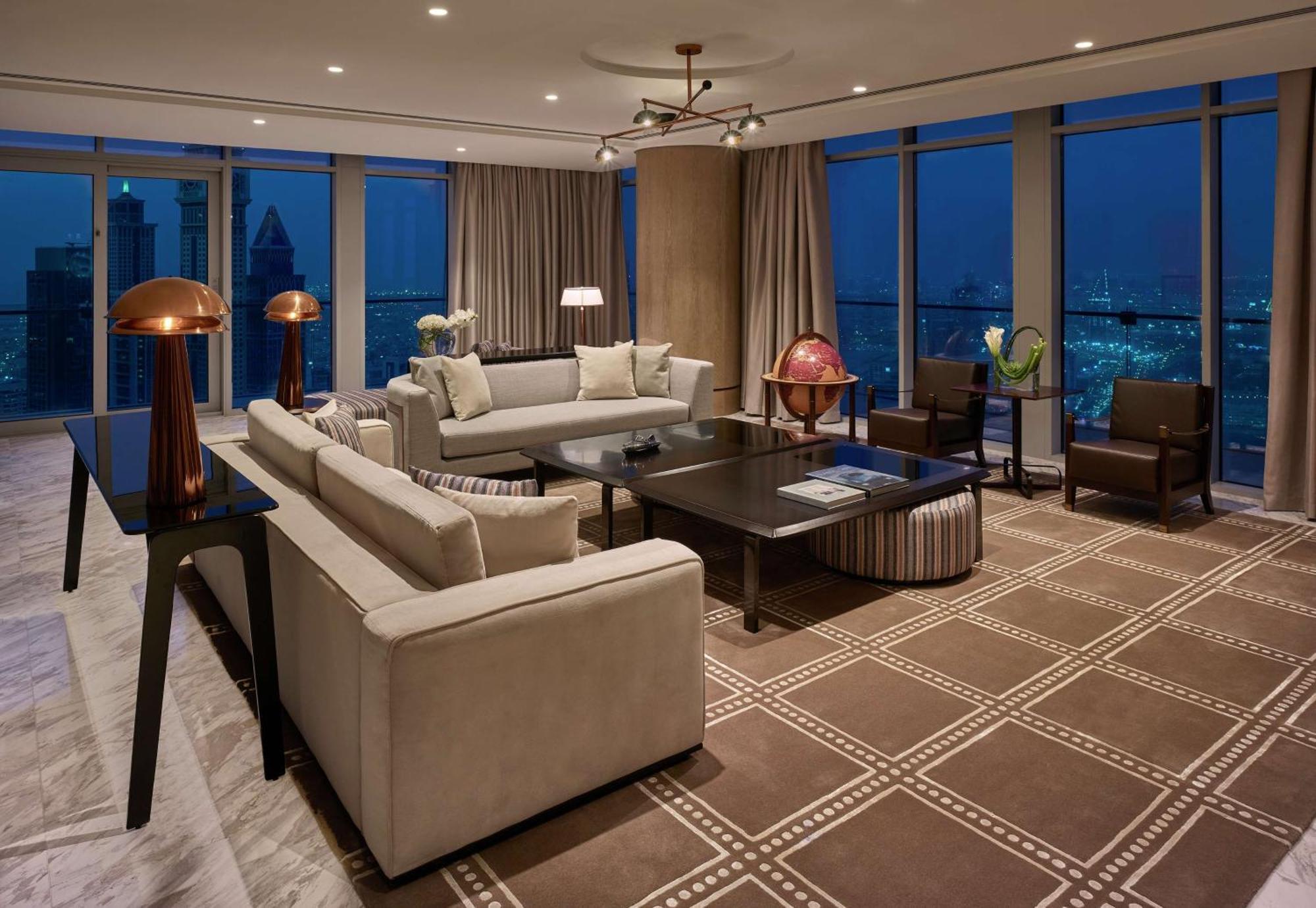Waldorf Astoria International Financial Centre Hotel 5*