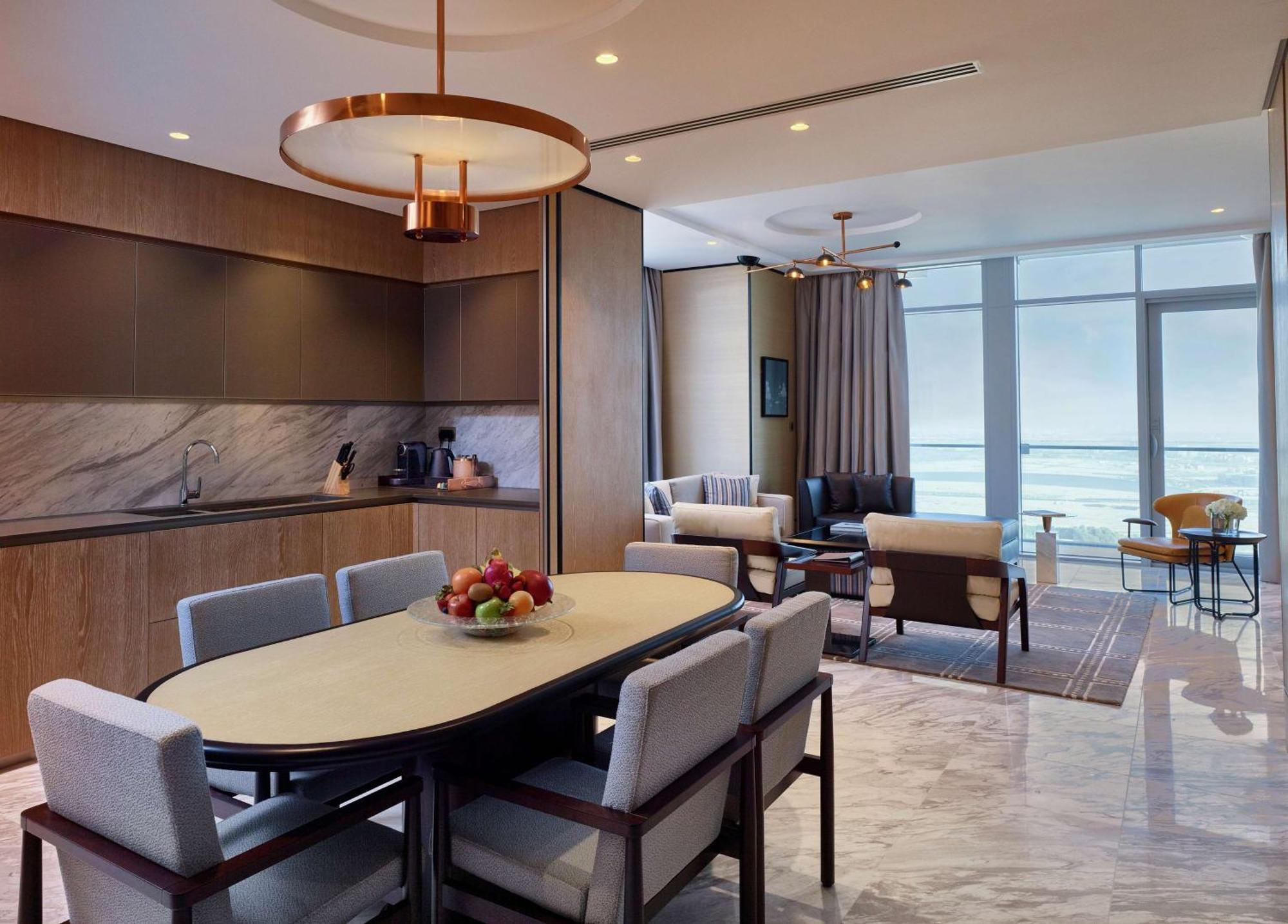Waldorf Astoria International Financial Centre 5*