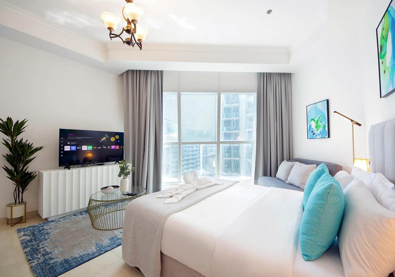 Apartment Breathtaking Views High Floor Near Metro Station *