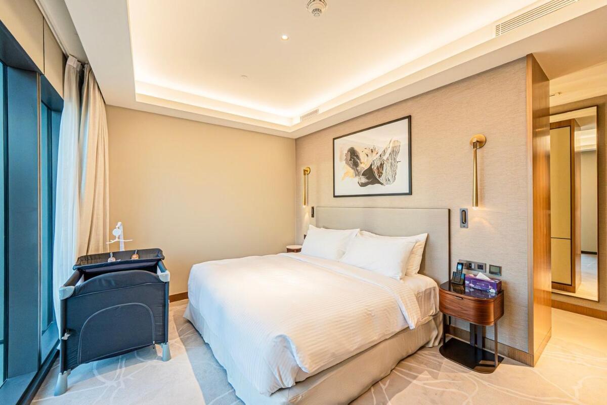 Apartment Venetian - Luxury Living Burj Khalifa View & Massage Chair *
