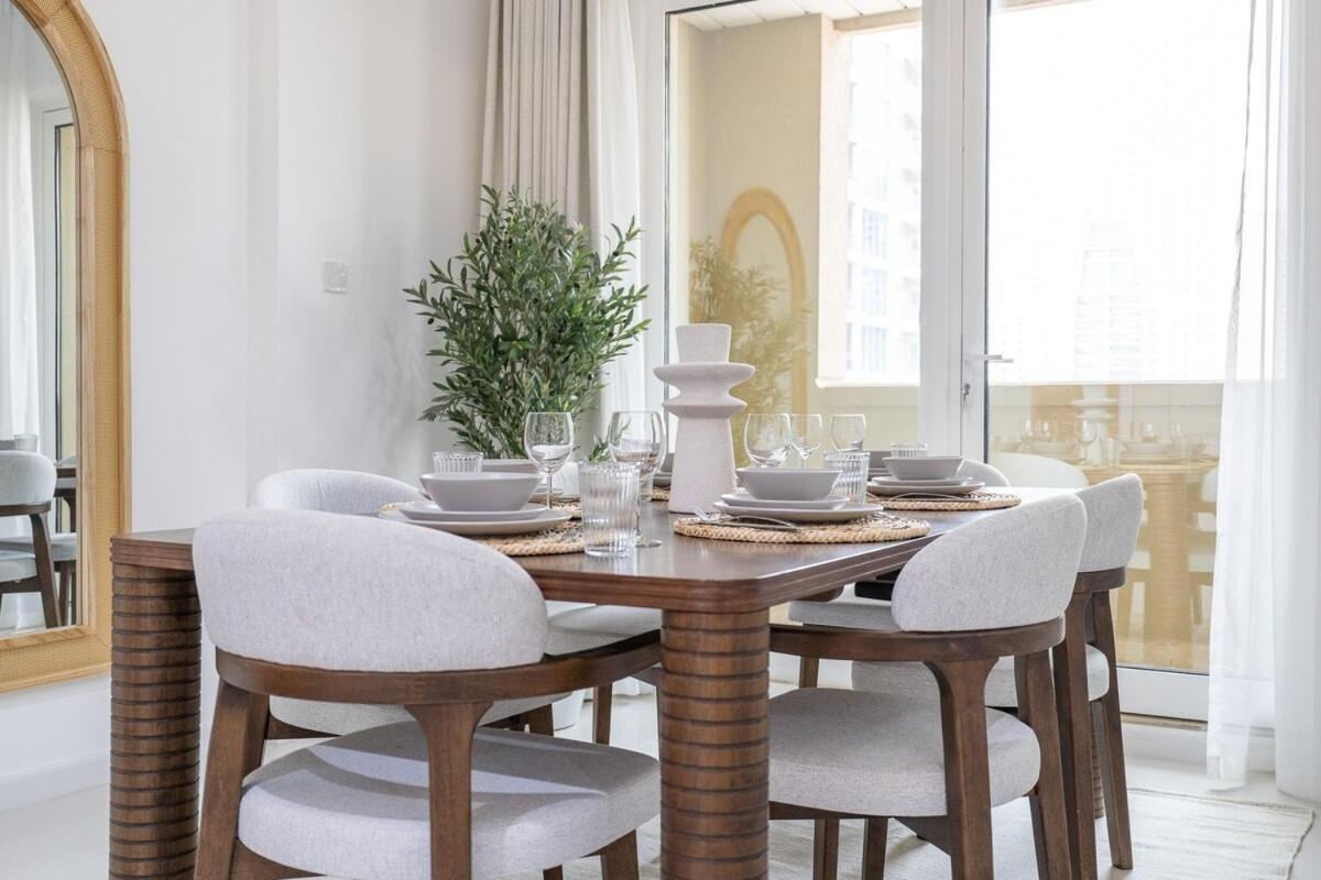 Charming And Cozy 2br In Marina Apartment *