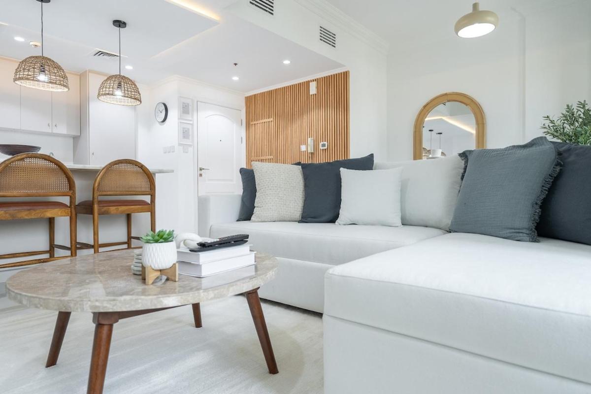 Charming And Cozy 2br In Marina