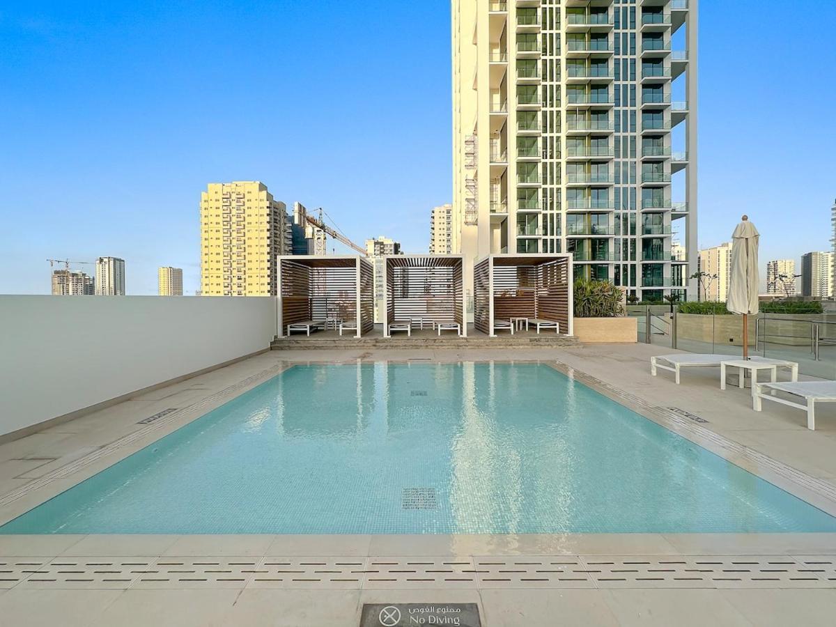 First Class Touch Of Luxury & Comfort Apartment Dubai