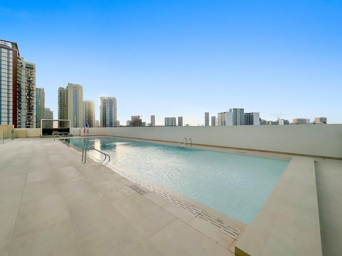 First Class Touch Of Luxury & Comfort Apartment