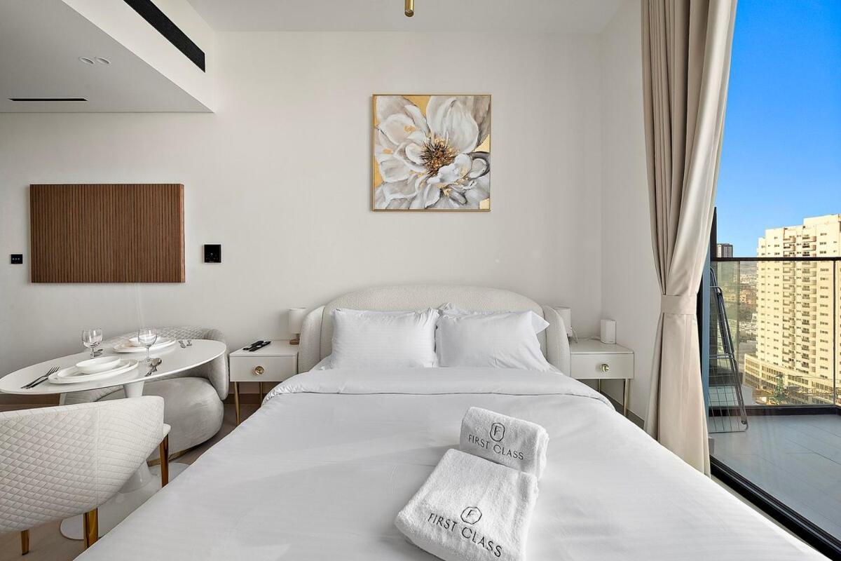 First Class Touch Of Luxury & Comfort Apartment *