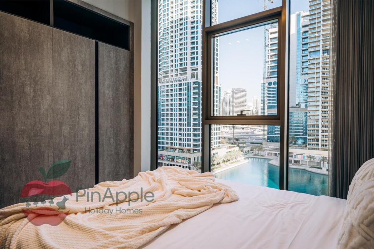 Mbl Royal Live 2br And Maid * Dubai